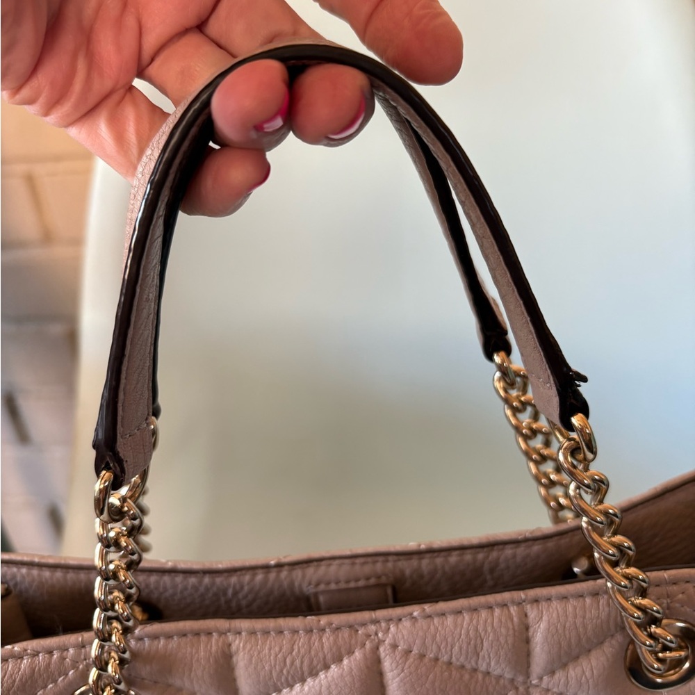 Kate Spade | Neutral Lavender Quilted Women's Medium Shoulder Bag - Picture 5 of 16